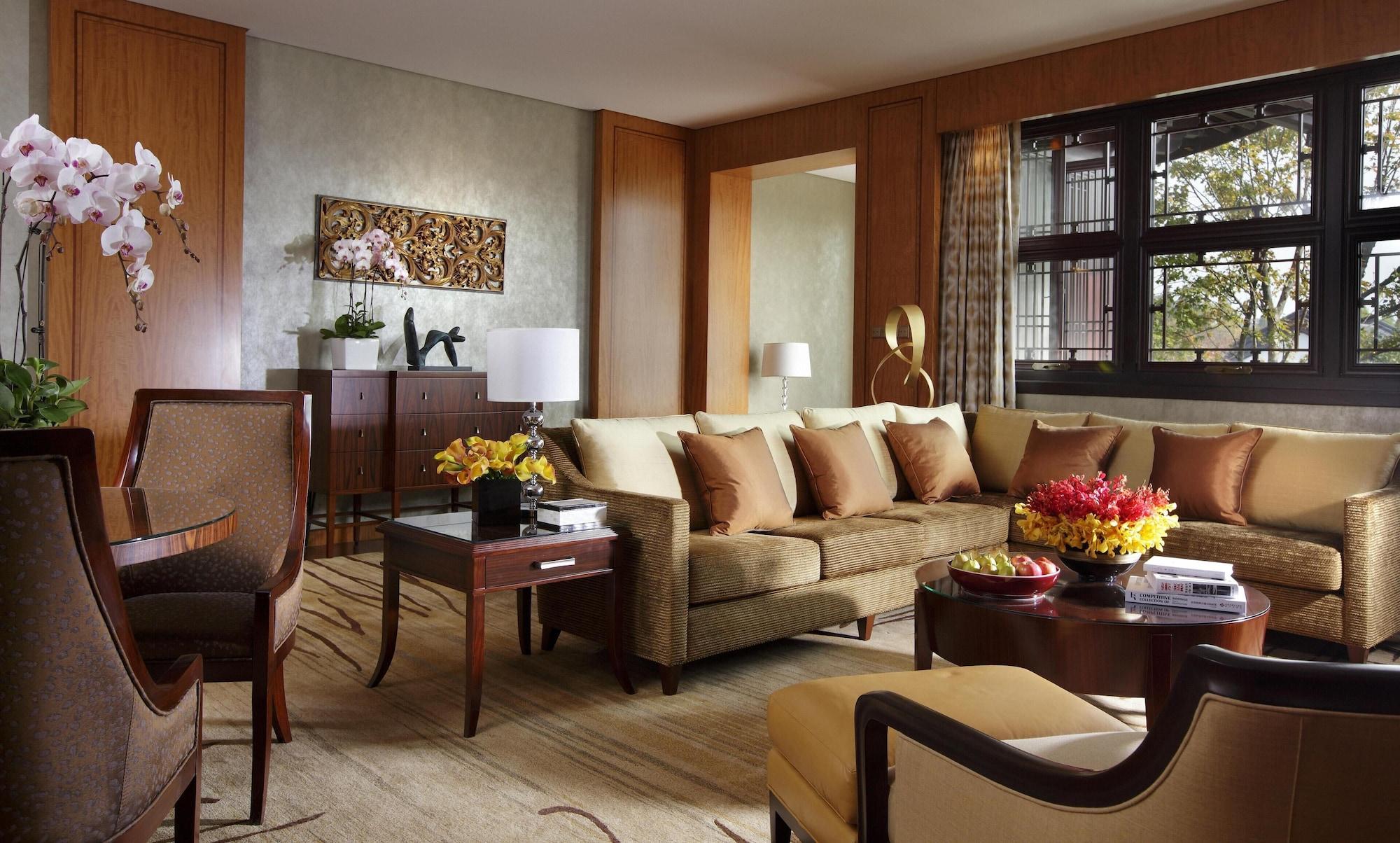 Four Seasons Hotel Hangzhou At West Lake Room photo